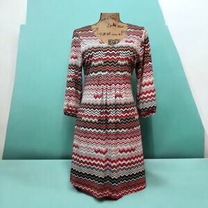 Reborn V-Neck Chevron Zig-Zag Dress 3/4 Sleeve Red Black White Tan Size M 6/8